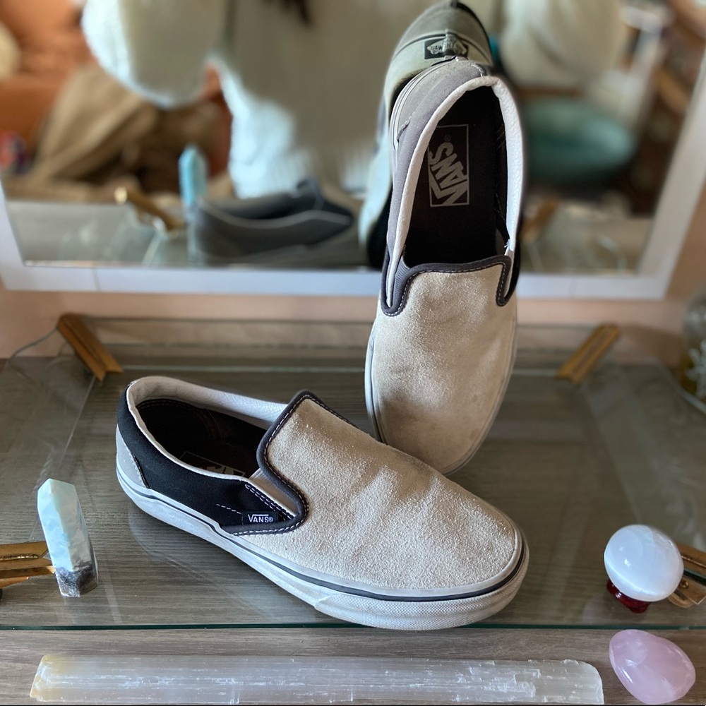 Cream/Gray/Black Slip-on Vans ! Size 8 women’s